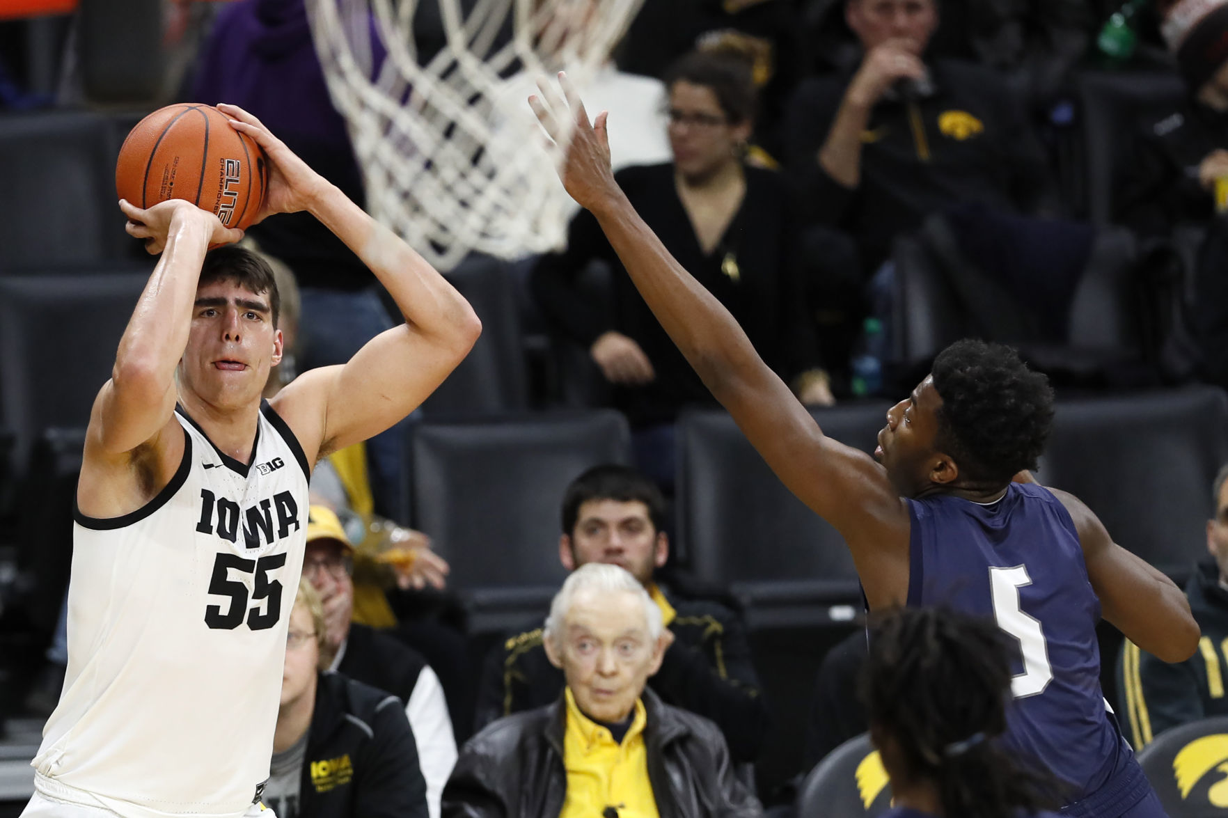 N Florida Iowa Basketball